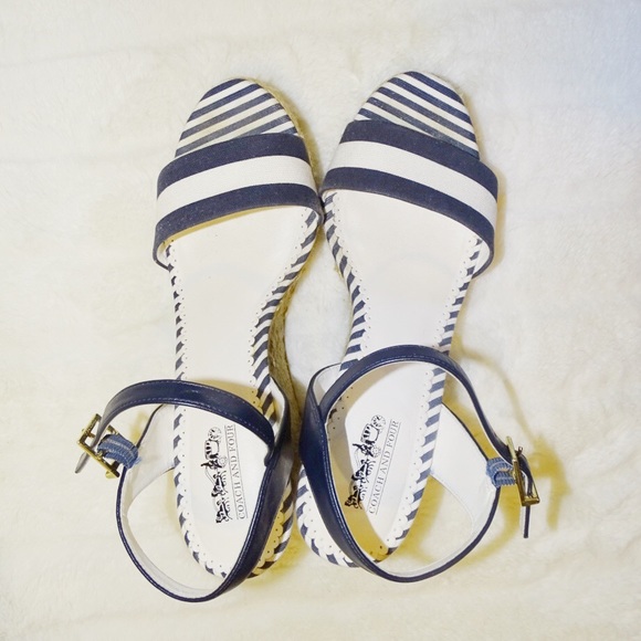 Coach and Four Wedges - Picture 4 of 8